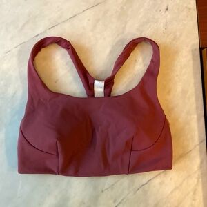 Lululemon Wunder Train Sports Bra